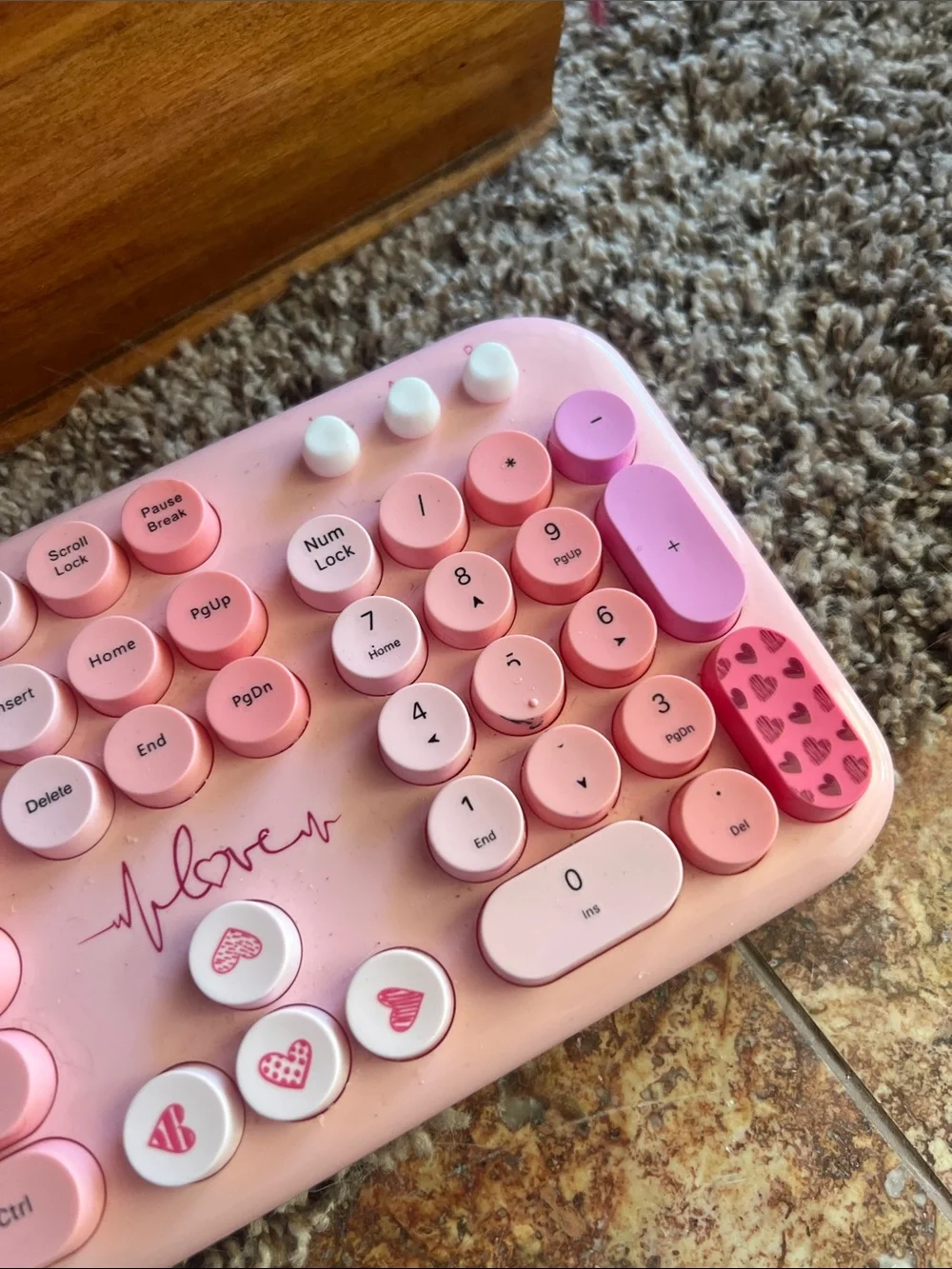 Mofii keyboard, pretty girly pink